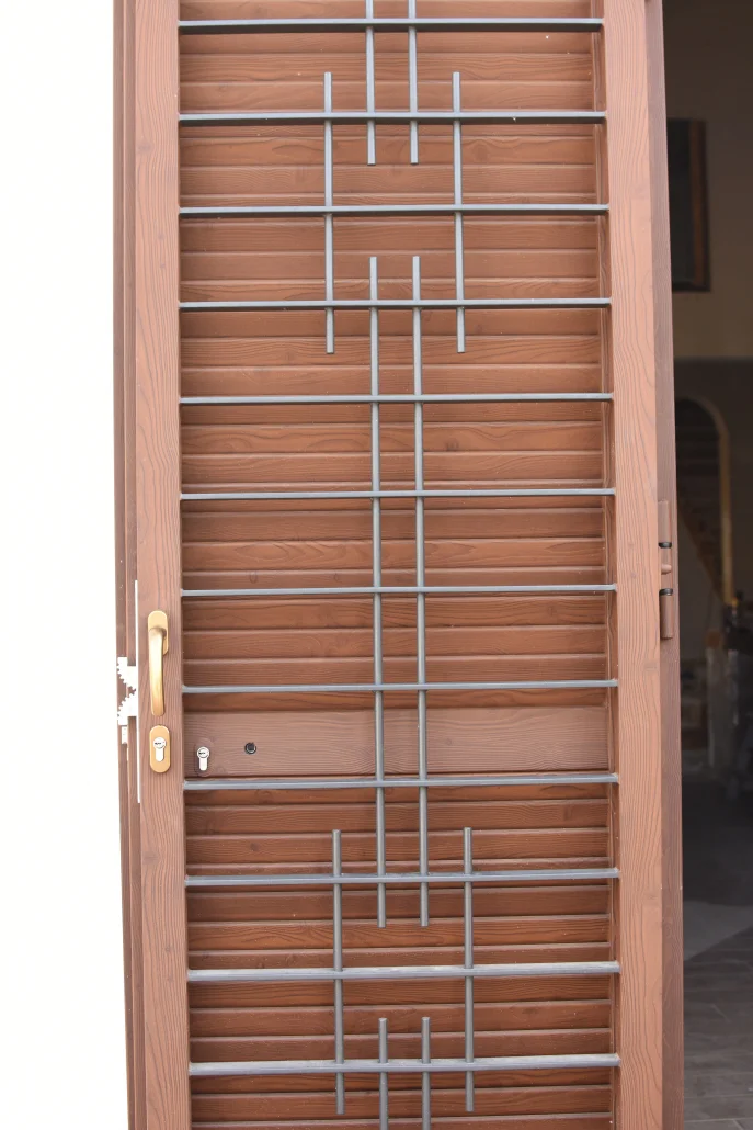 Inferriata per porta in Emilia Romagna