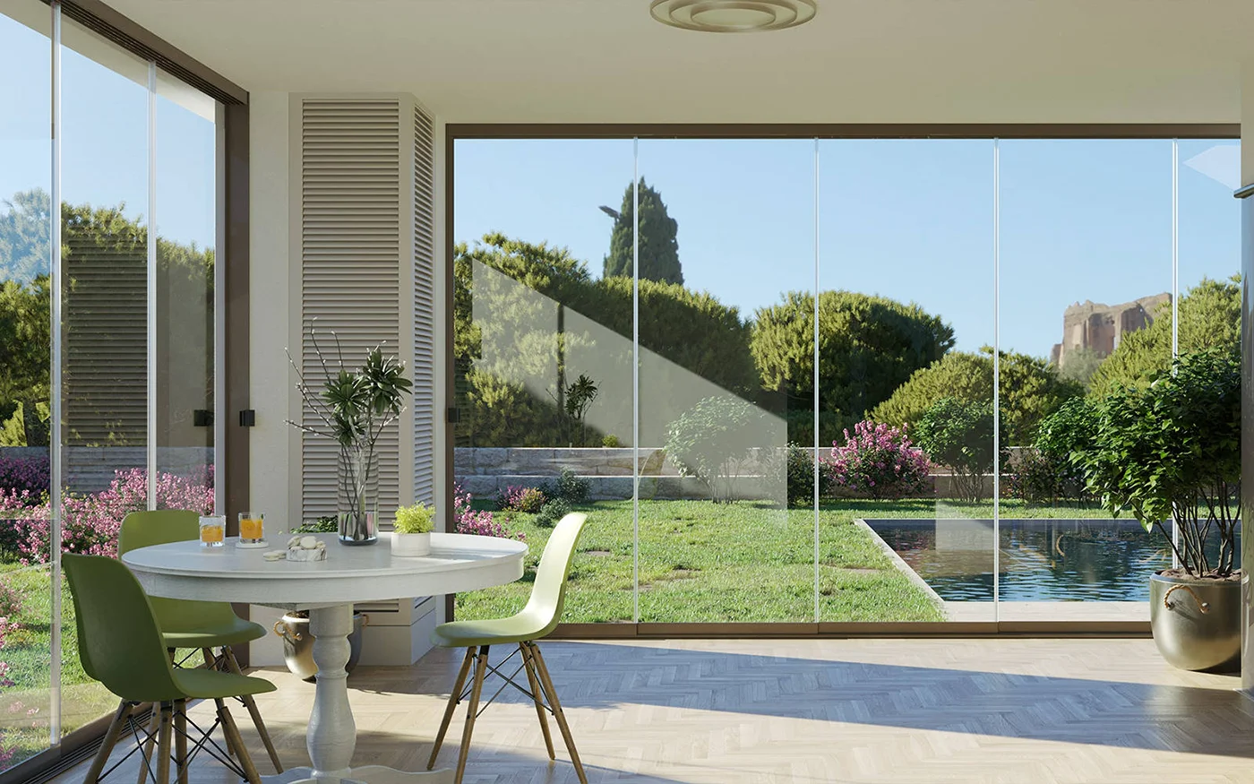 Salotto con vetrata panoramica e piscina a Mantova